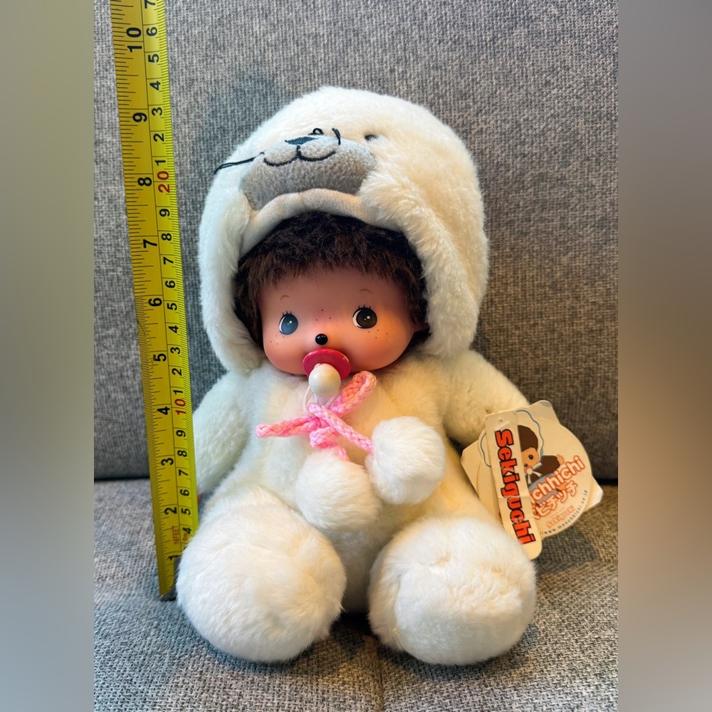 Bebichchichi medium size cute seal plushie
